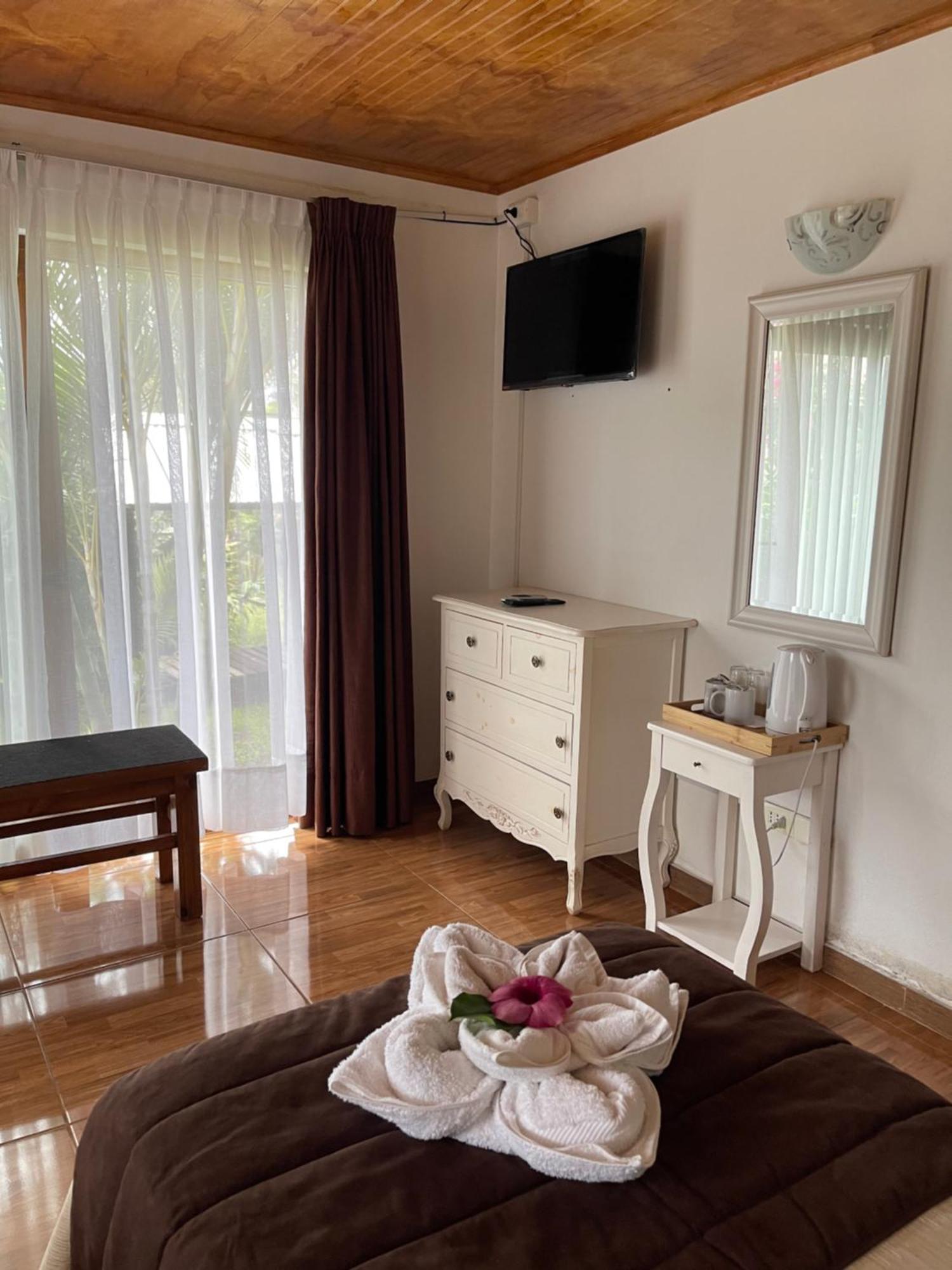 Teanehi Bed & Breakfast อังกาโรอา ภายนอก รูปภาพ